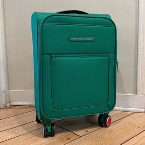 UNITED COLORS OF BENETTON Yesil Trolley Carryon Suitcase in Green 50cm RARE! EUC